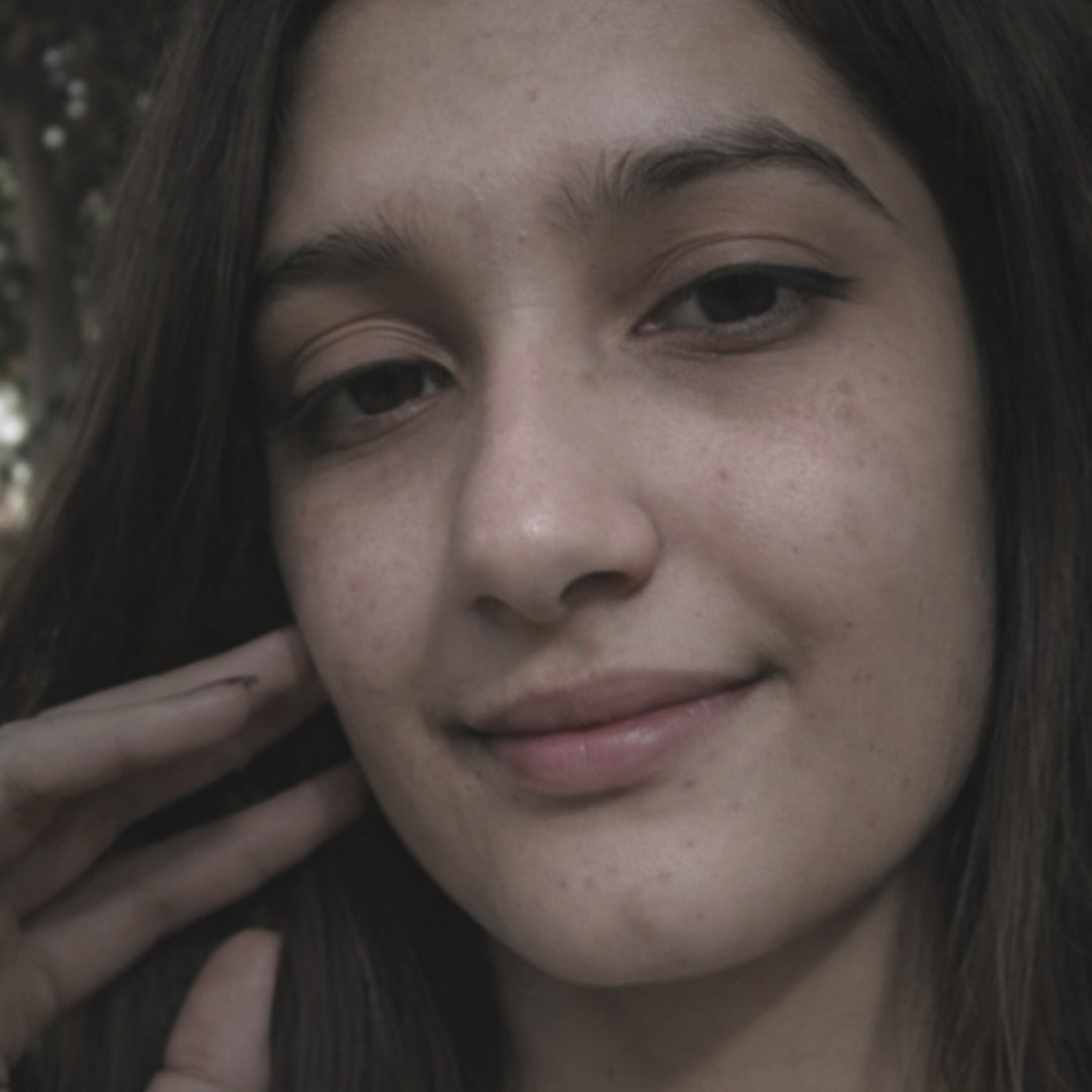 Buddha Natural Whitening Cream for Teenagers - Video